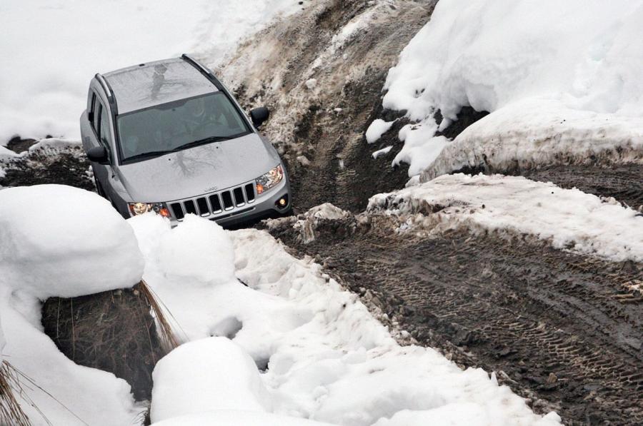  Jeep Compass Limited 2011 года  (фото 43 из 51)